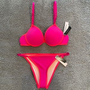 Victoria’s Secret bikini size S